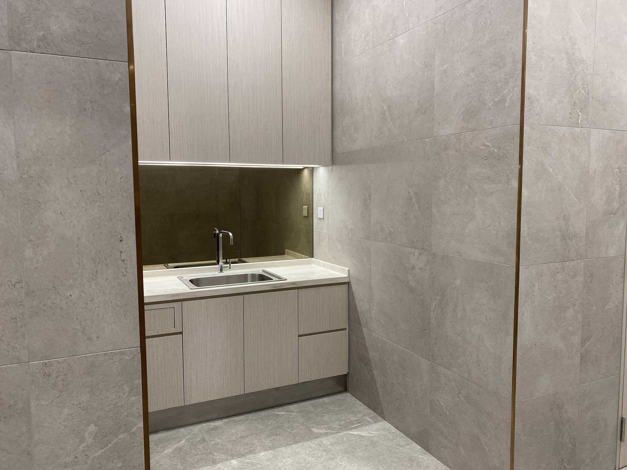 KLW - common sink